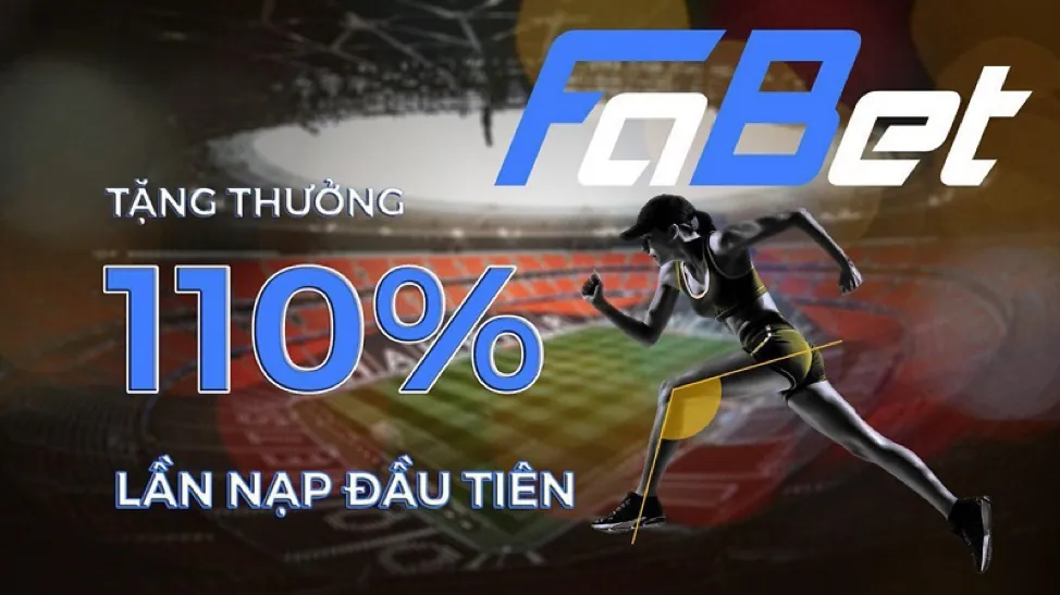 Sân bóng đá với quả bóng và cầu thủ